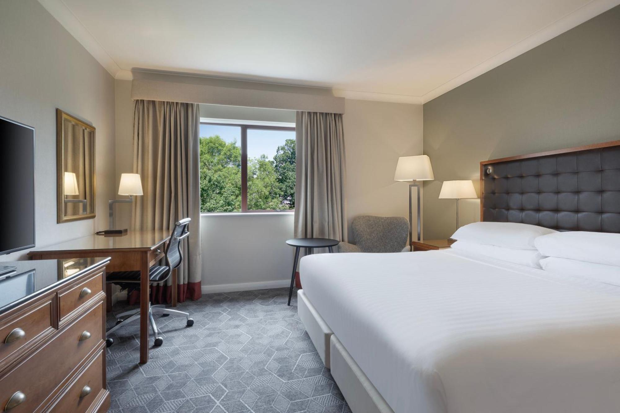 Delta Hotels By Marriott Waltham Abbey Exteriér fotografie
