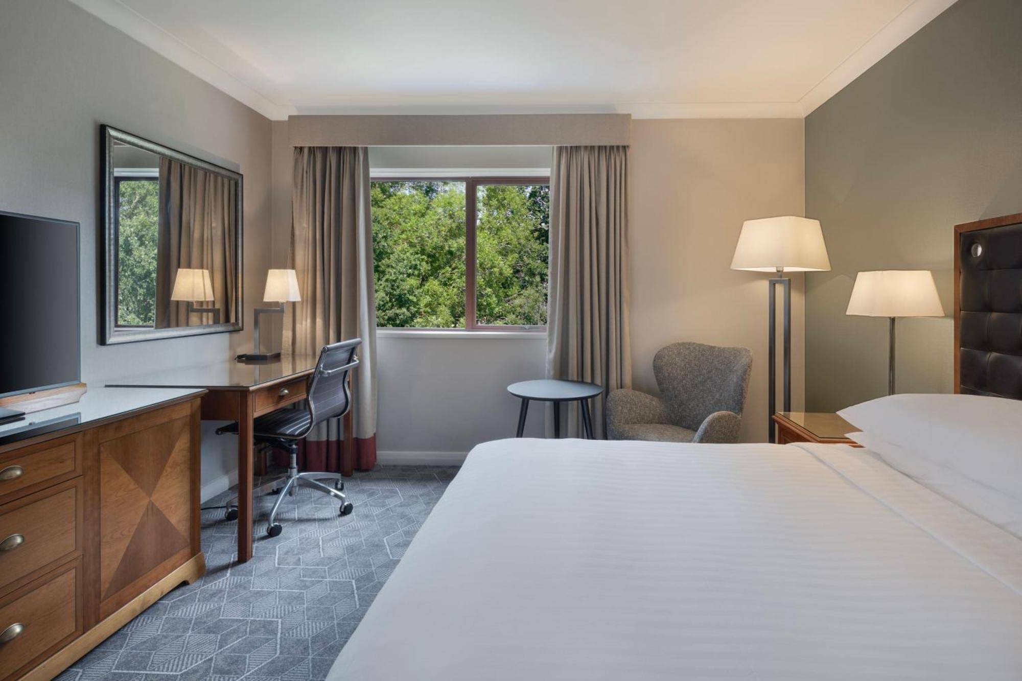 Delta Hotels By Marriott Waltham Abbey Exteriér fotografie